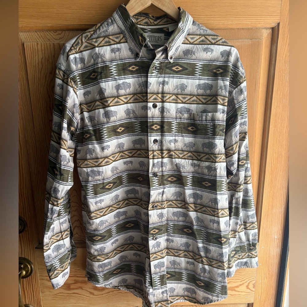Roundtree & Yorke Buffalo Print Shirt in Green and Tan - Picture 1 of 8